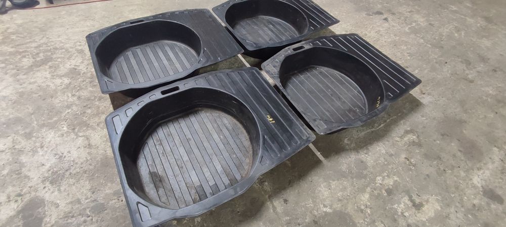 Ауді А6 С6 ванна в пол багажника ніша колеса корпус запаски Audi A6 C6