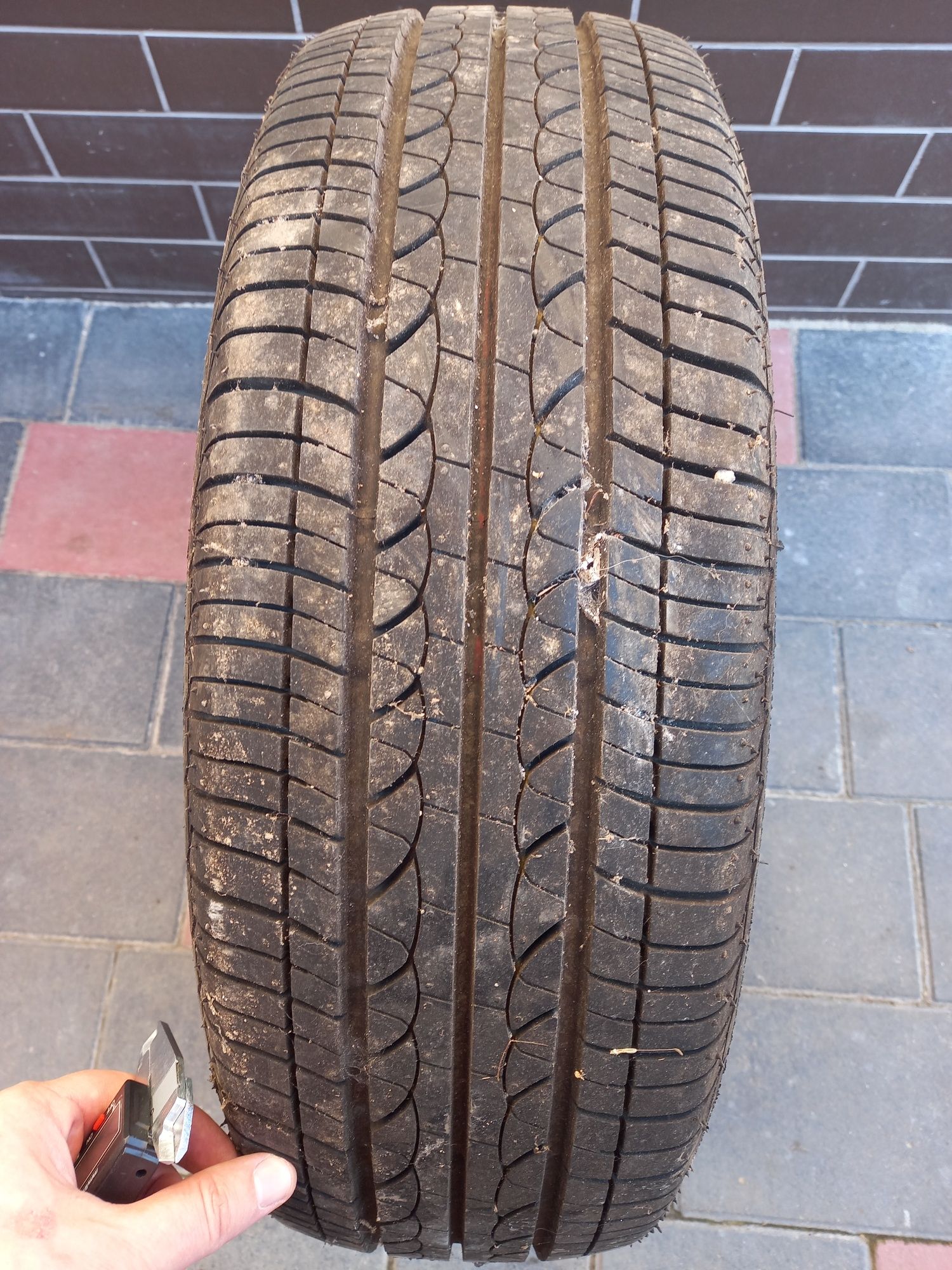 bridgestone 175 70 R14