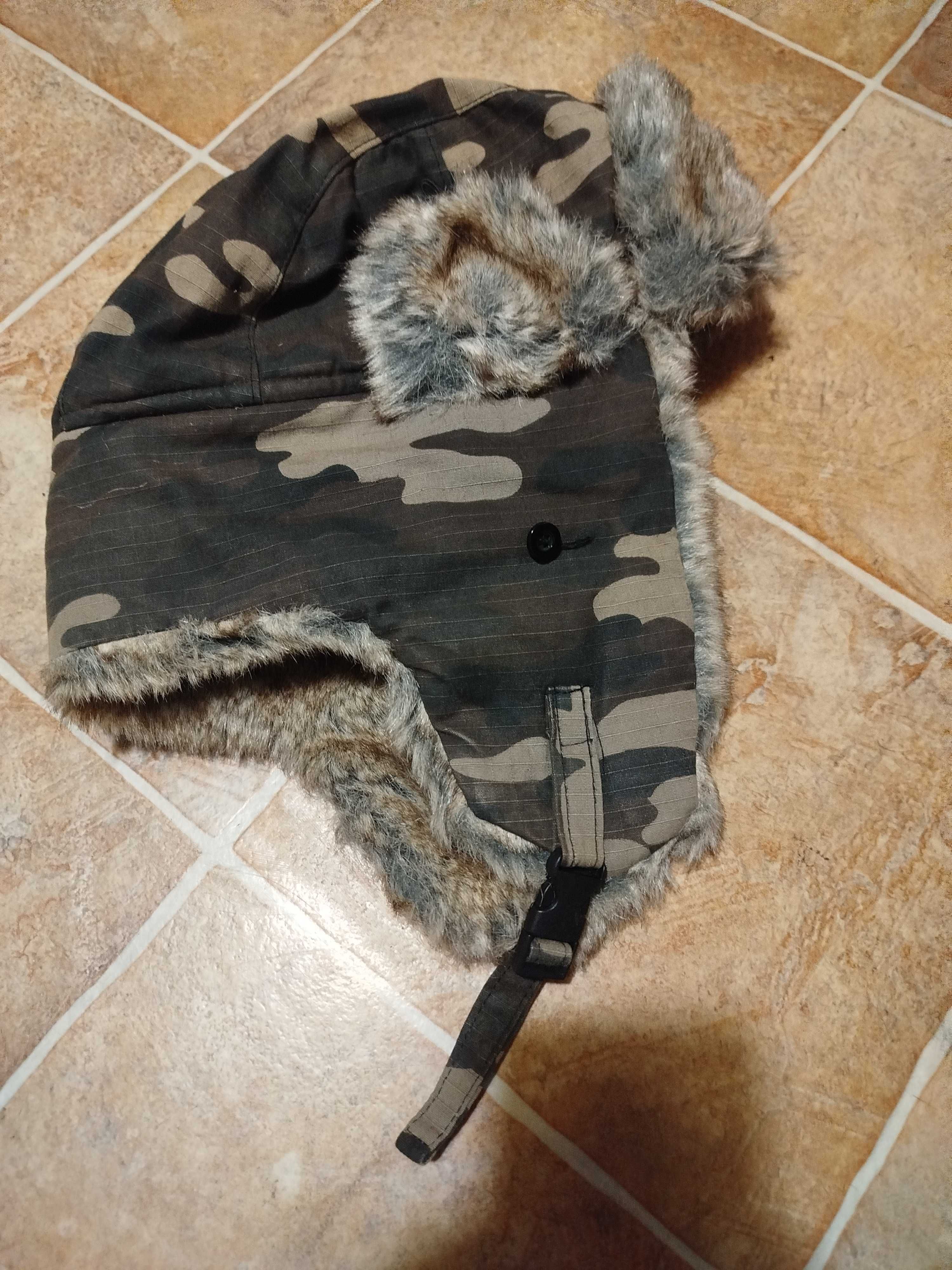 Czapka uszatka pilotka