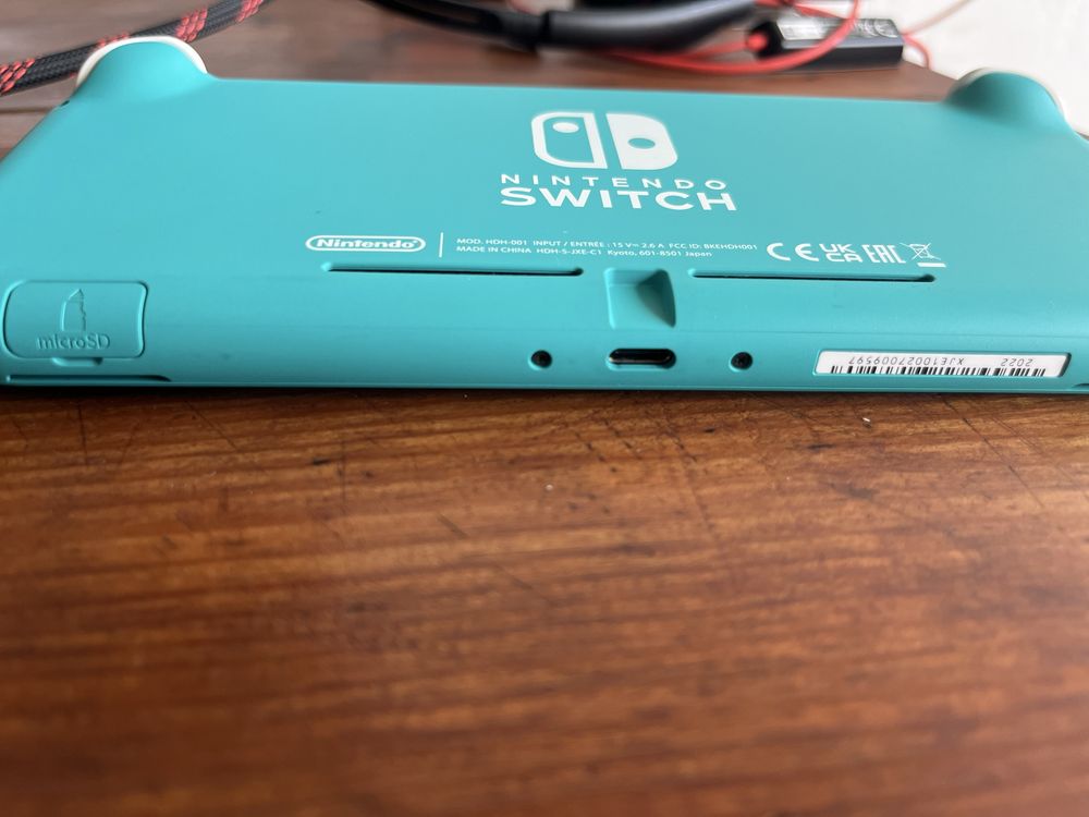 Nintendo Switch Lite e Extras