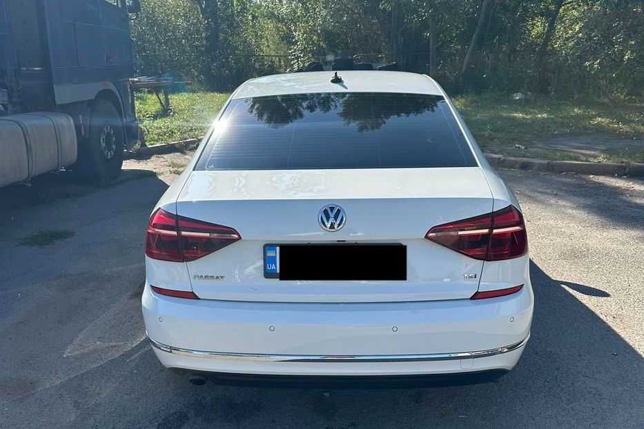 Продам Volkswagen Passat B7 2018