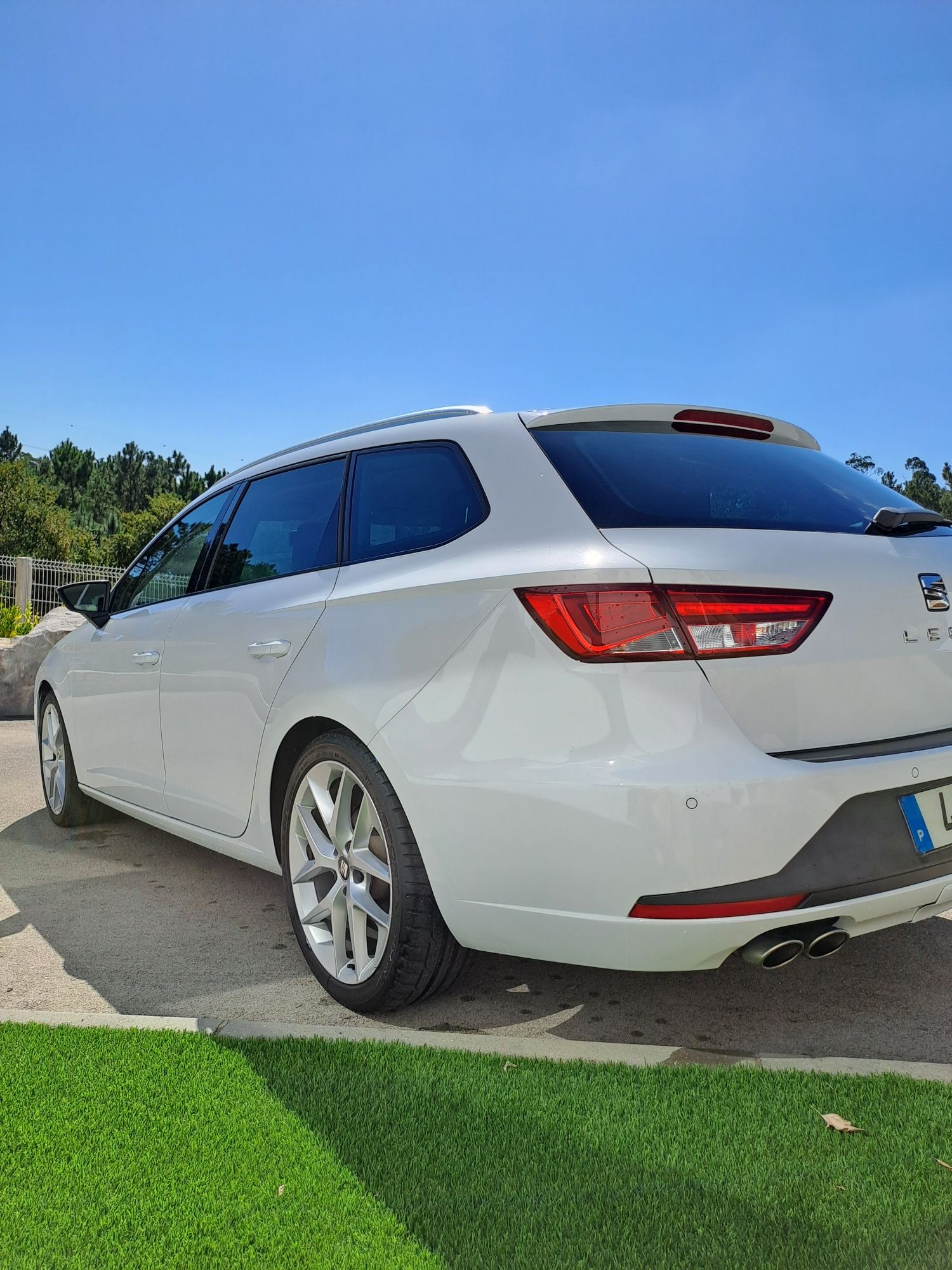 Seat leon st fr 2.0 tdi 184cv