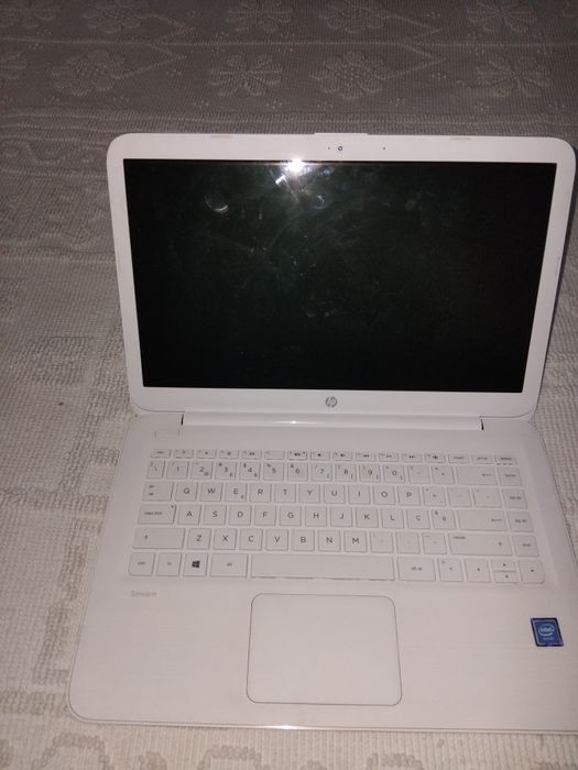 Computador com carregador