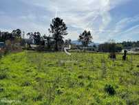 Terreno com 2400m2 em Arcos de Valdevez