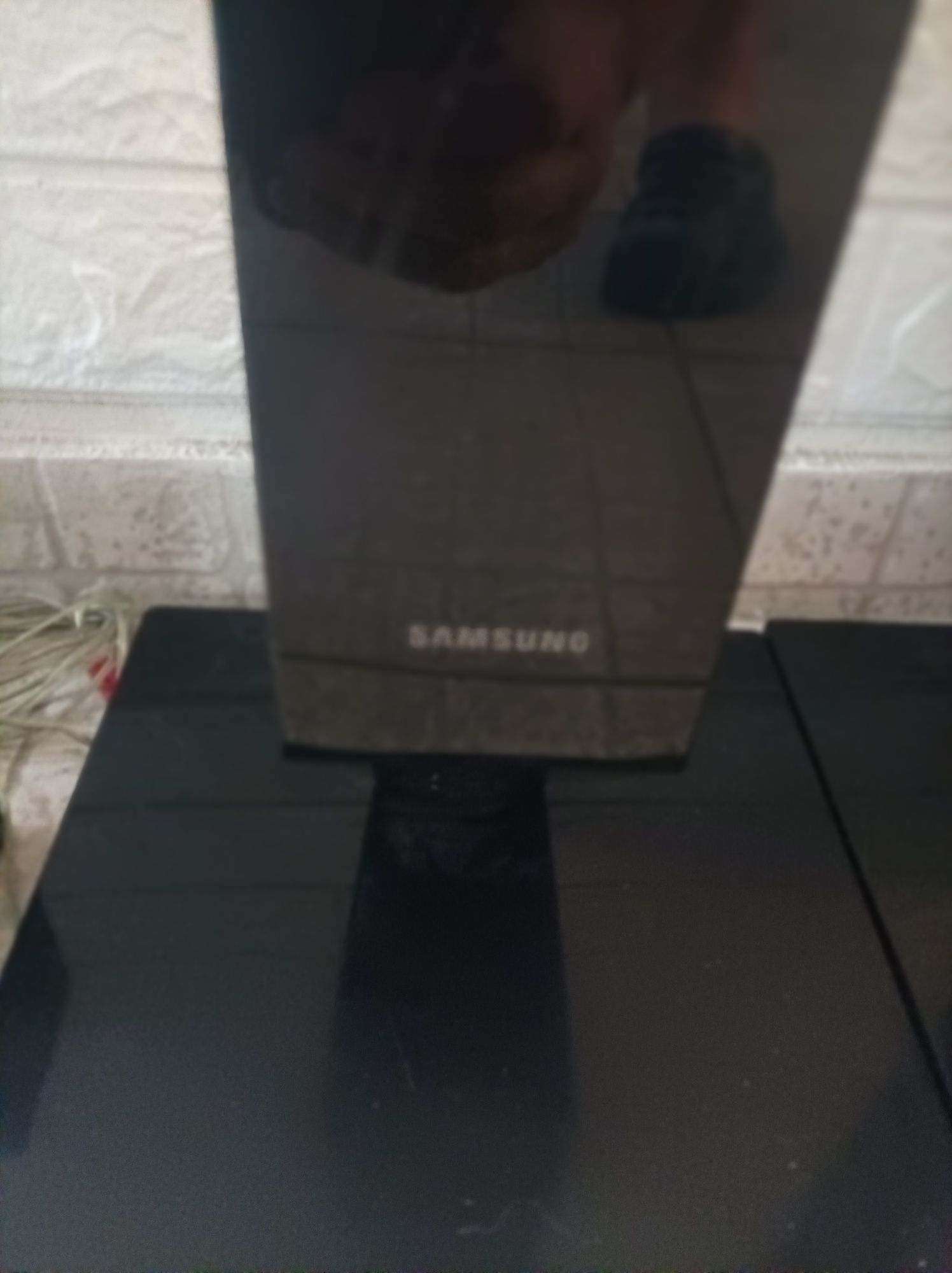 Colunas Samsung usadas em bom estado
