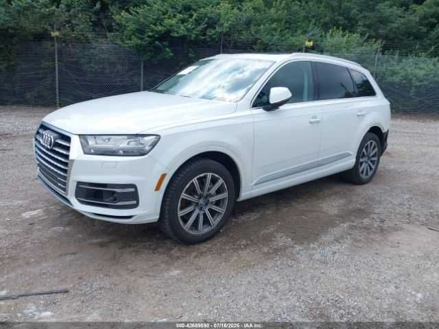 Audi Q7 Prestige 2017)