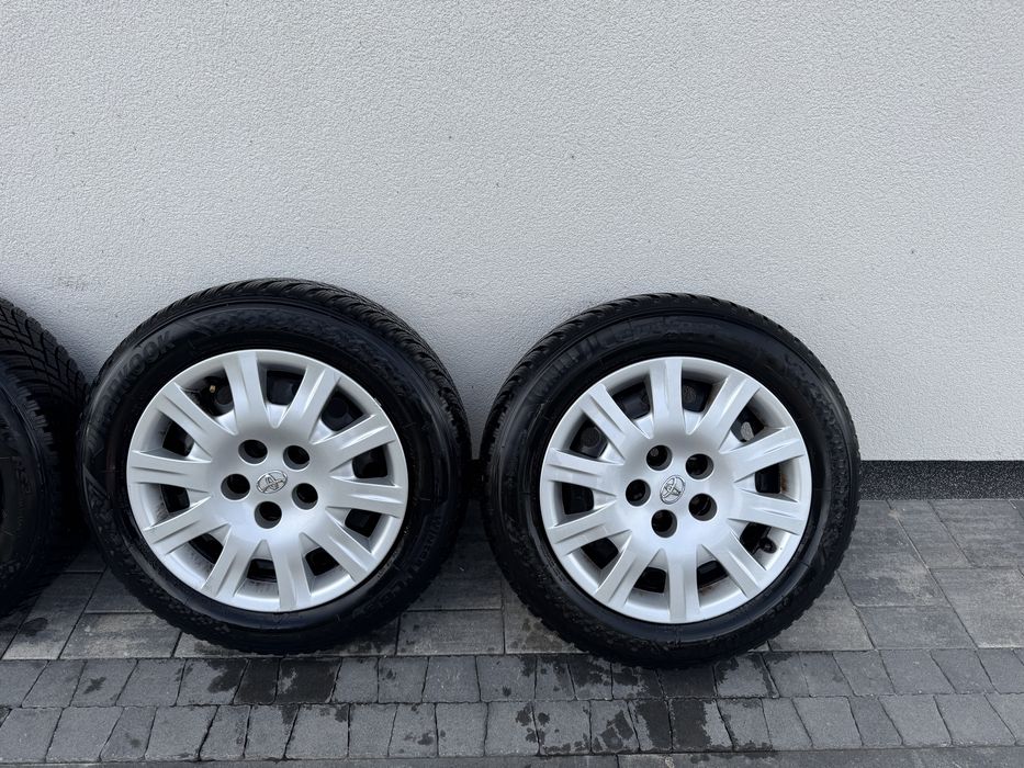 Koła Toyota 5x114,3 Opony Zimowe 205/60/16