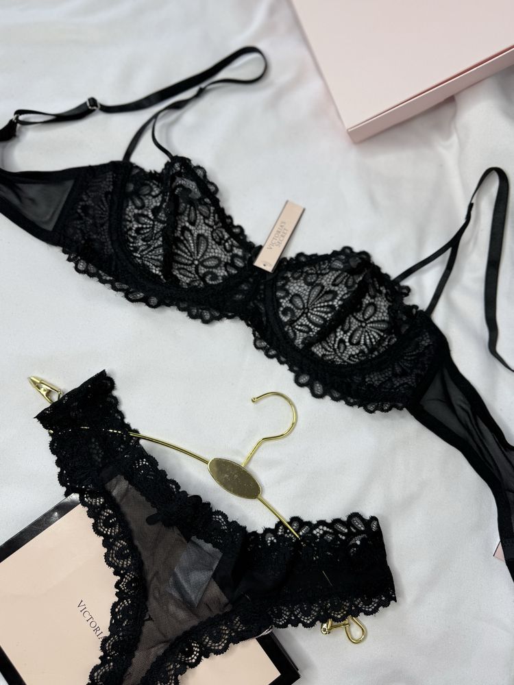 Жіночий мережевний комплект білизни victorias secret