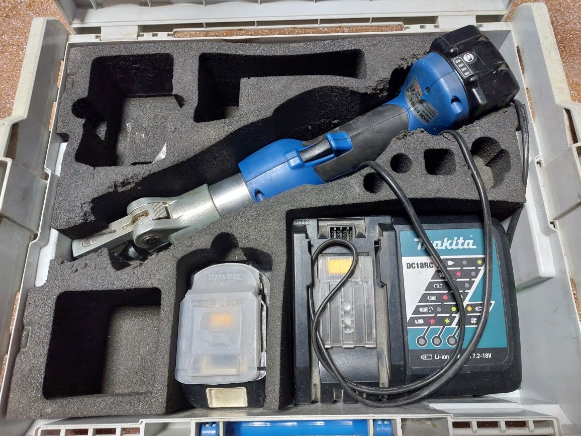 Zaciskarka praska elektrohydrauliczna do przewodów Klauke EKM 60 ID-L