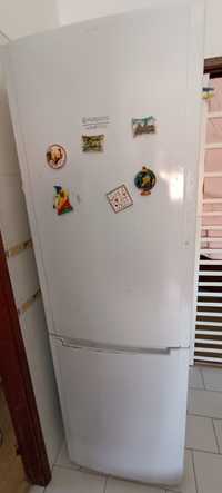 Combinado Hotpoint a funcionar perfeitamente