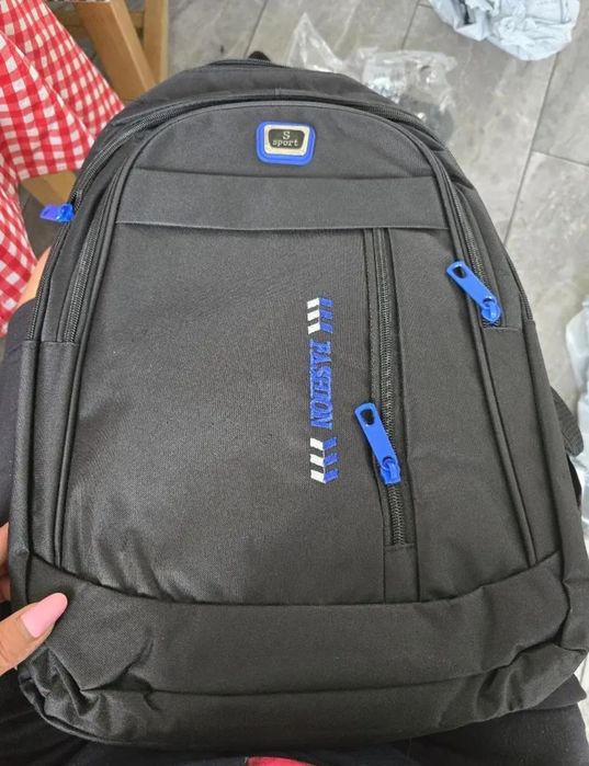 Новый чёрный рюкзак