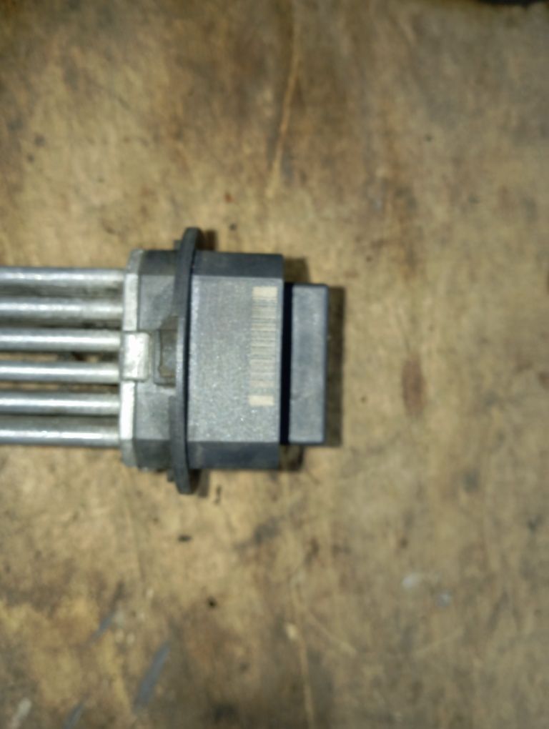 Rezystor dmuchawy behr orginalny citroen C5 x7 III