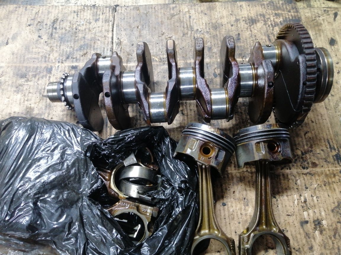 Коленвал шатуни поршня 06A 1.8T Audi VW Skoda