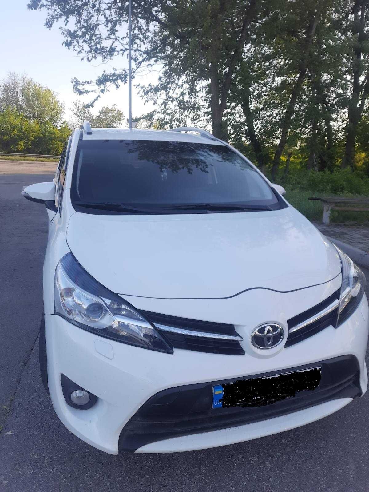 Toyota Verso 1.6 2014