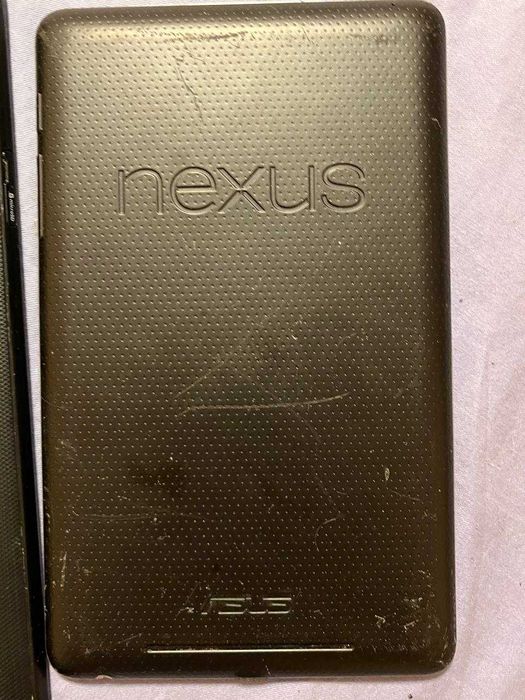 Телефон Samsung SGH-L870 планшет Samsung Galaxy Tab та Nexus