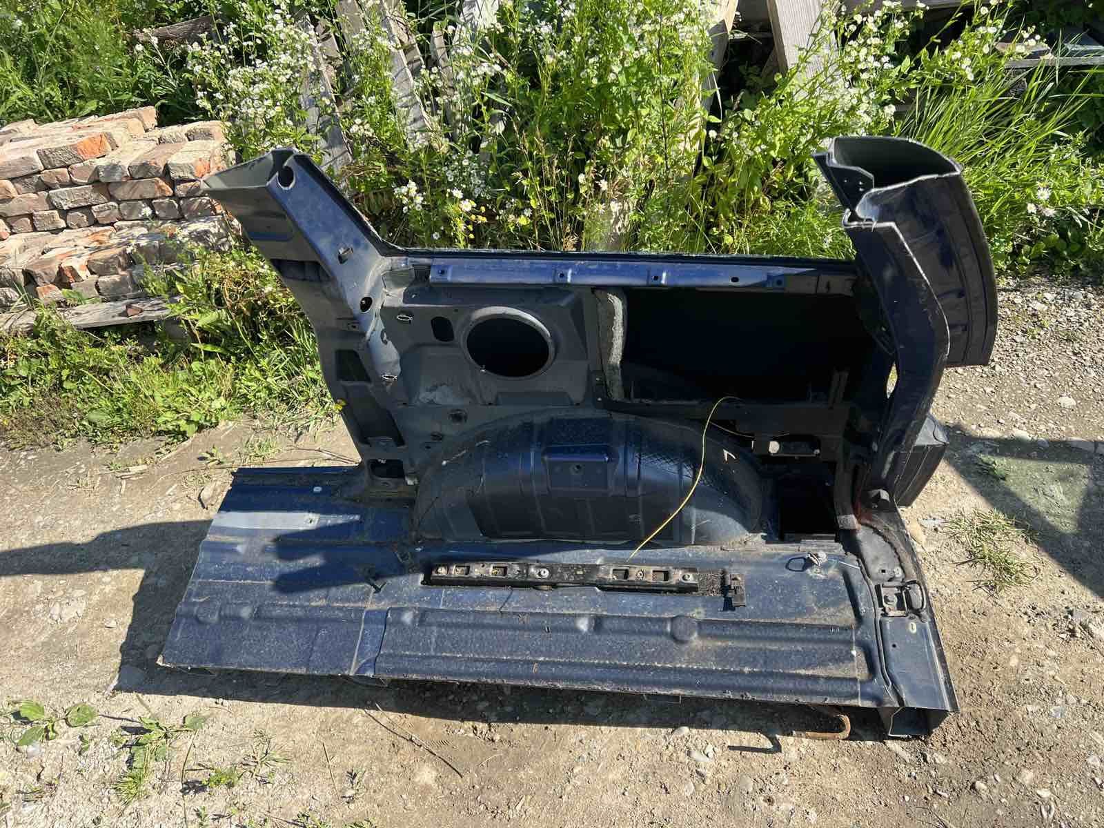 Заднє праве крило Citroen Evasion Fiat Ulysse
