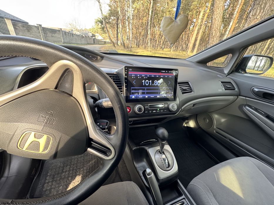 Honda civic 8 (4d) 2008