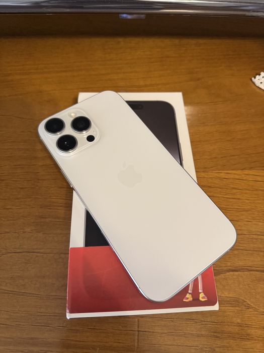 IPHONE 16 PRO MAX 256GB - como novo