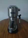 DELONGHI Dedica Style EC685 Ekspres kolbowy