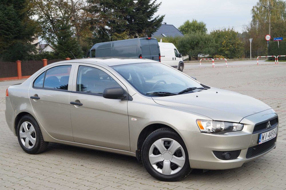 MITSUBISHI LANCER - 1.8 Benzyna - Salon Polska