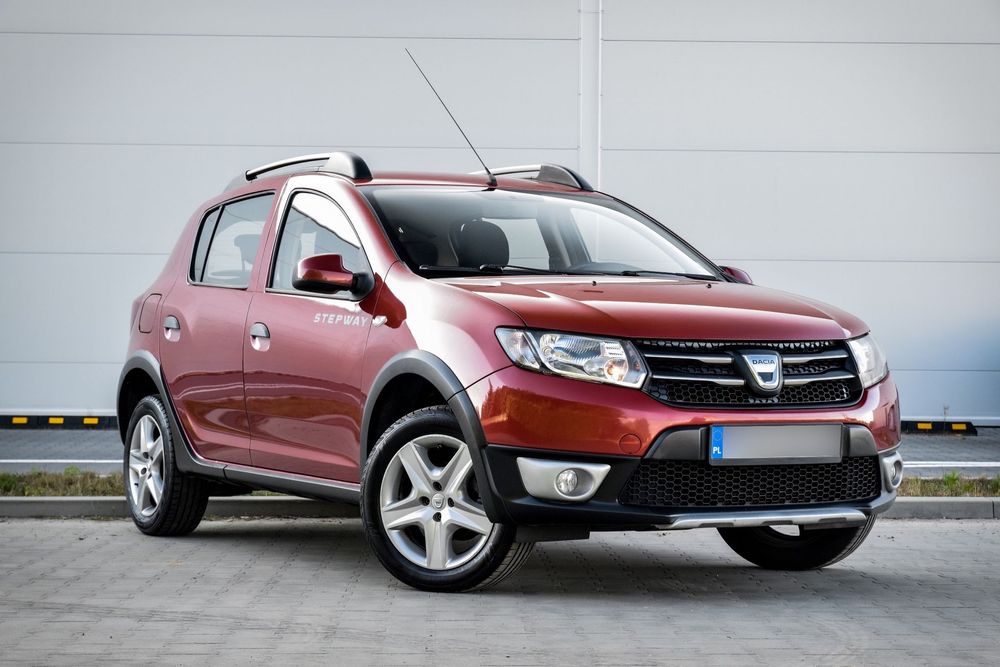 Dacia Sandero Stepway Nawigacja Bluetooth Parktronic Tempomat elek. Szyby