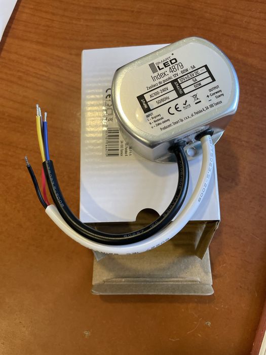 Zasilacz do puszki 12V 60W 5A