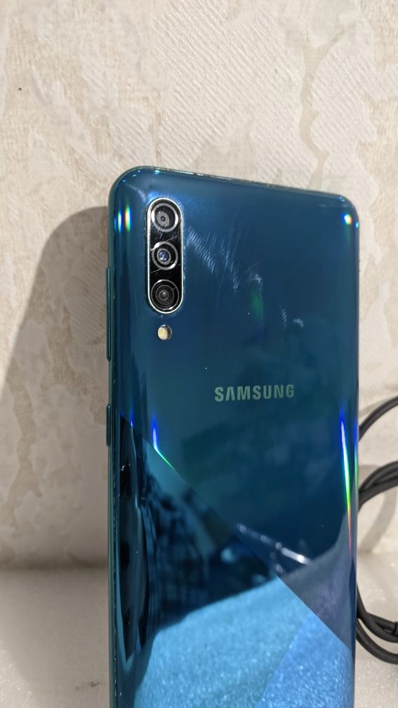 Samsung A30s 4/64
