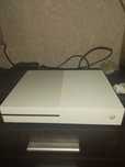 Обменяю свой xbox one s 500gb