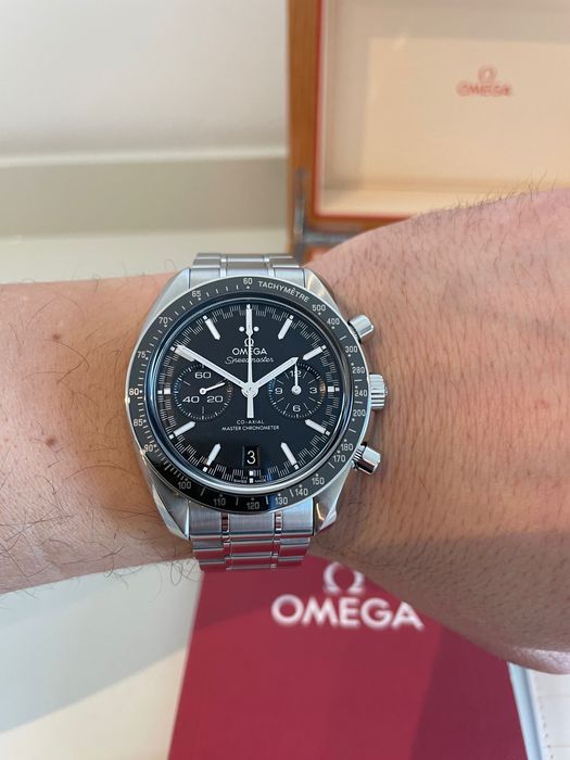 Omega Speedmaster 
Racing
44,25 MM