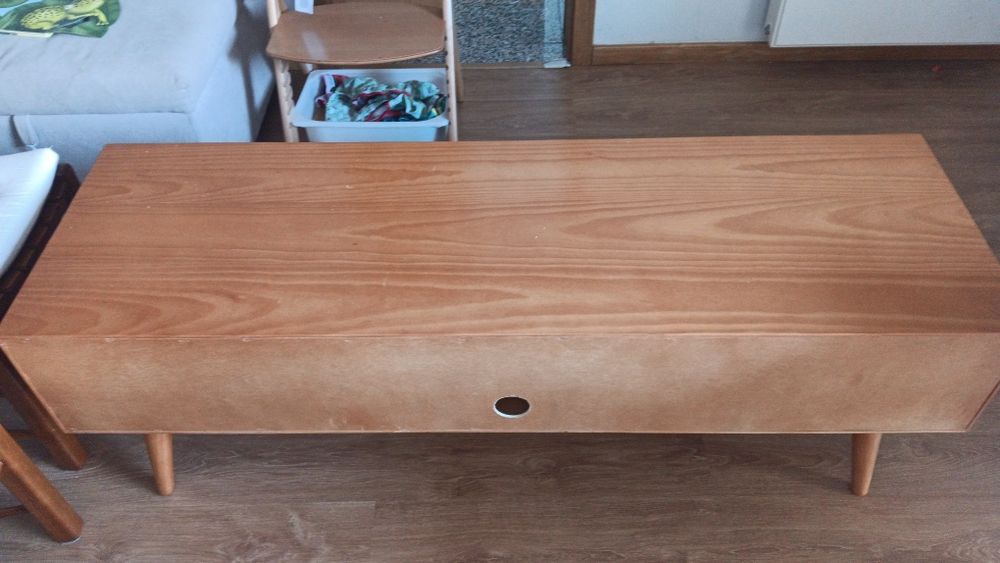 Móvel para Tv em Pinho com 2 gavetas