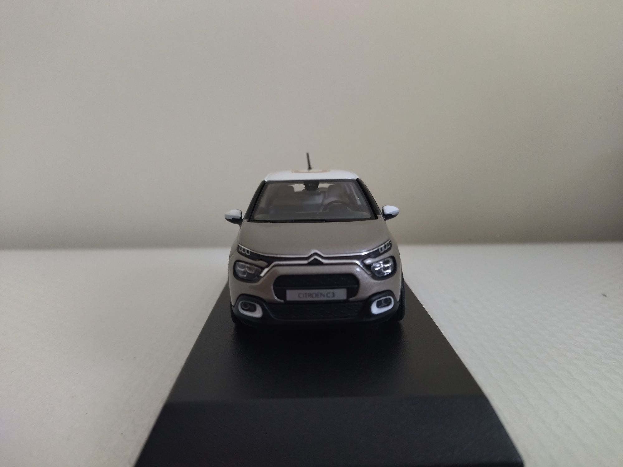 Miniatura Citroen C3 Nova 1/43