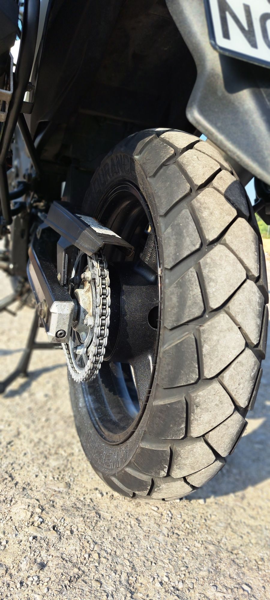Suzuki DL V-Strom 650