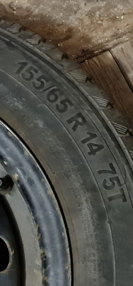 Komplet felg 4x 14" z oponami Continental 155/65 R14 75T - 4x100