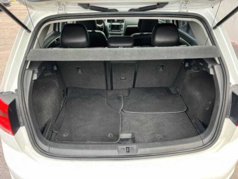2015 Volkswagen Golf TSI SE