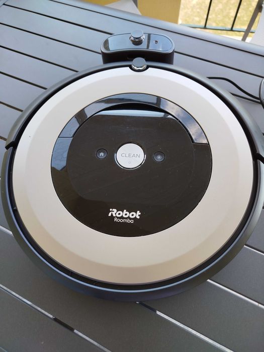 Robot/Aspirador da iRobot (Roomba E6): preço Black Friday