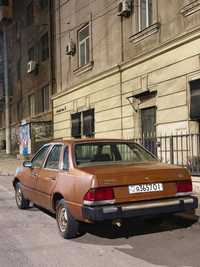 Ford tempo 2.4 бензин  на ходу