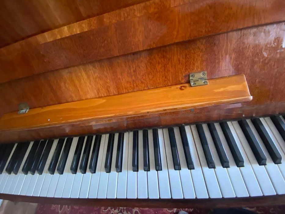 Піаніно КАМА | Фортепіано компактне | Малин | Добрий стан