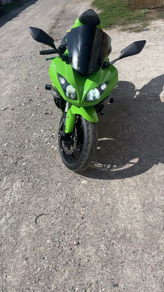 Kawasaki zx6r 2009
