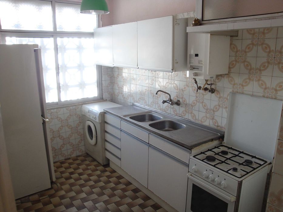 Odivelas Quarto Mobilado Aluga-se