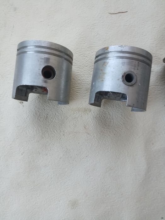 Поршень производства СССР Вихрь 30 новые