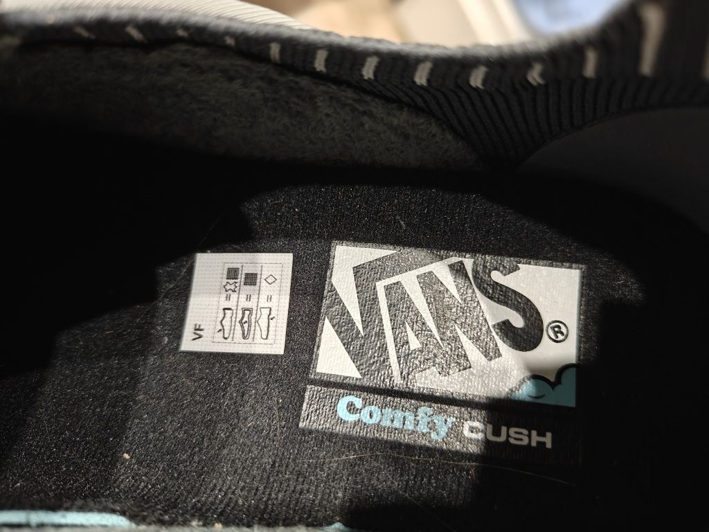 Продам сліпони Vans snake coaster cc