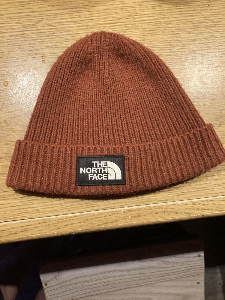 North Face original  шапка червона унісекс