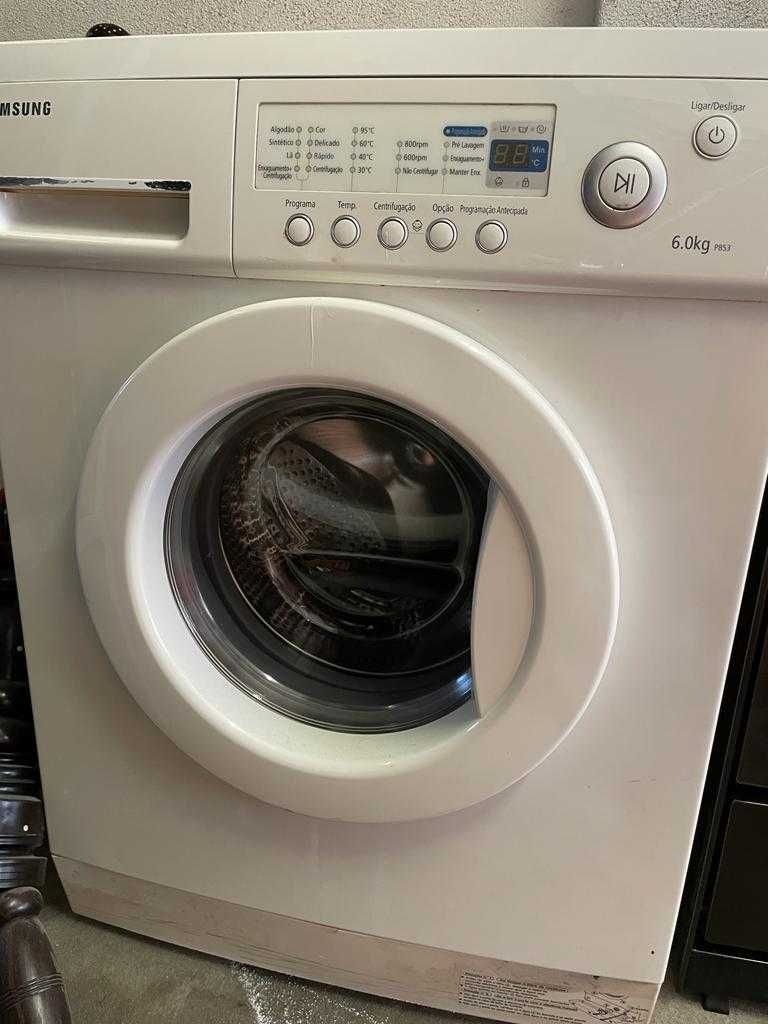 Máquina de lavar roupa Samsung  P8S3