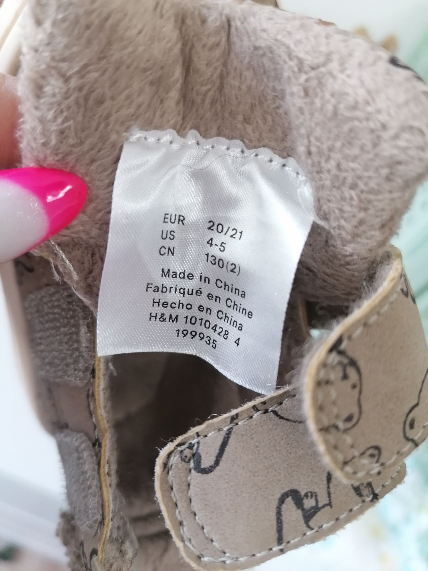 Buty na rzepy z futerkiem H&M 20/21