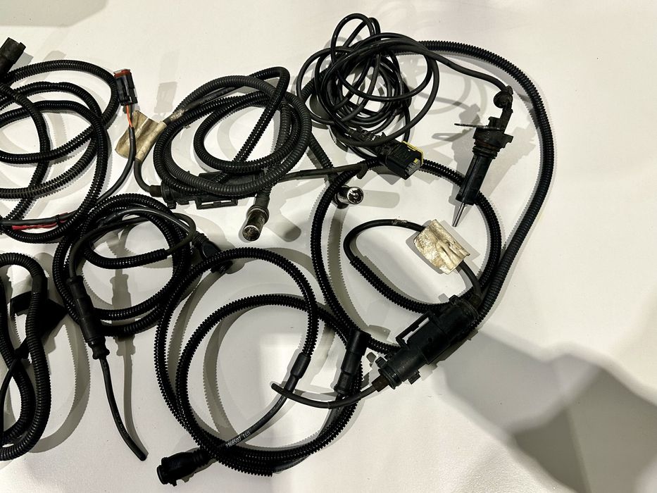 Czujnik przewód zużycia klocków Scania Oryginał