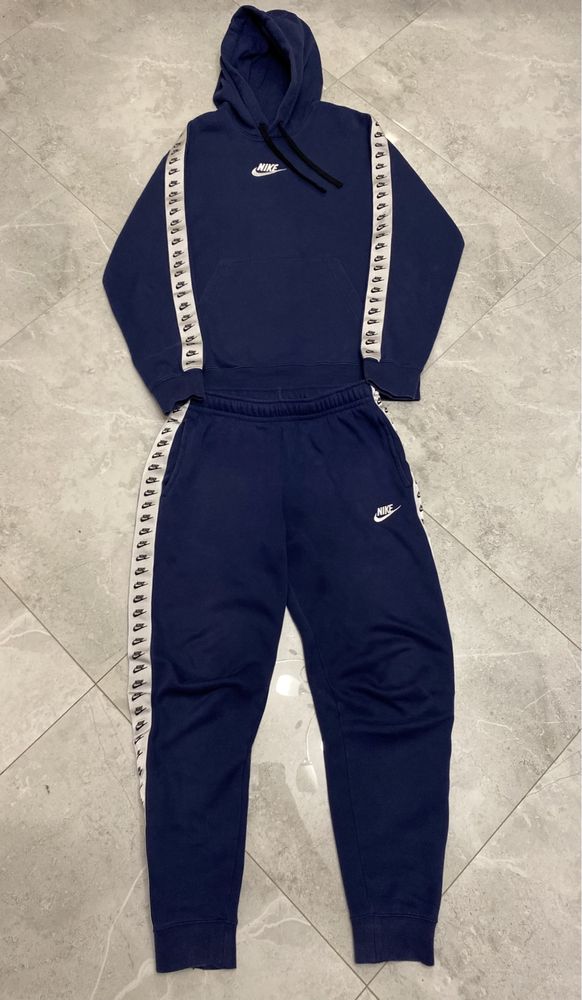 Dres Nike Bluza + Spodnie