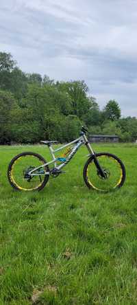 Canyon torque dhx M