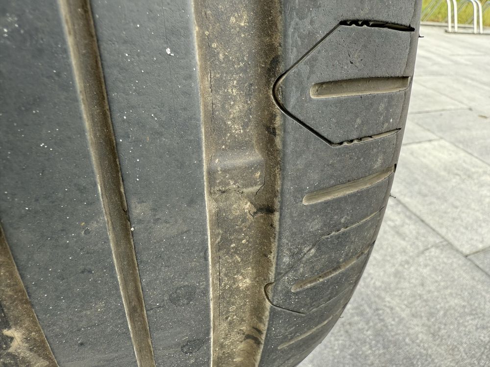 Sprzedam felgi ASANTI AF123 20” wraz z oponami super stan