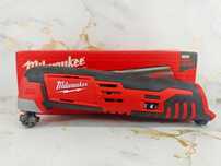 Multiszlifierka MILWAUKEE M12