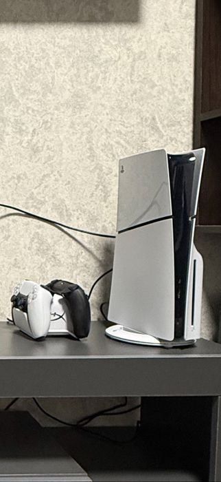 Ps 5 полный комплект 2 джойстика